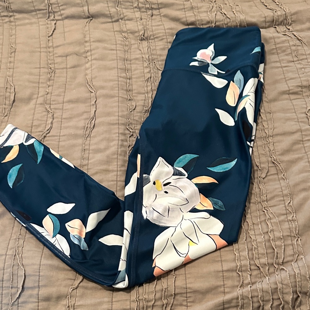Athleta size small Leggings